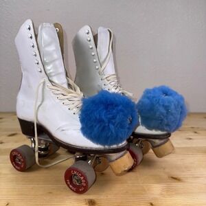 Vintage Bronze Medal 324 Roller Skates 7.5 Chicago Plates Fo-Mac Wheels Pom Poms